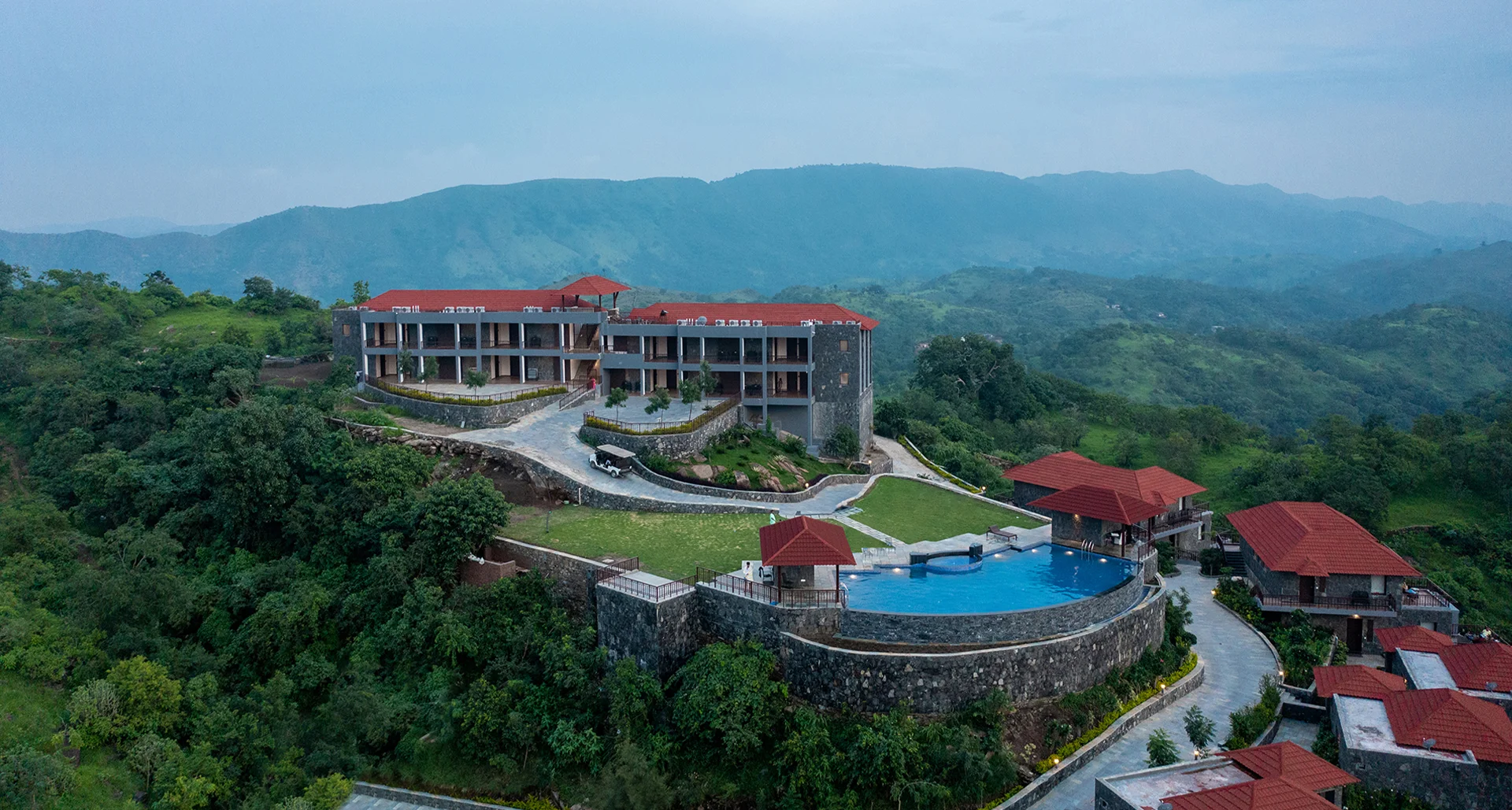 Mahua Bagh facilities